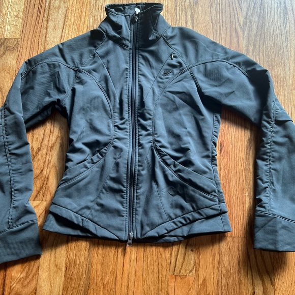 Nike Women's Gray Lightweight Jacket - Picture 1 of 3